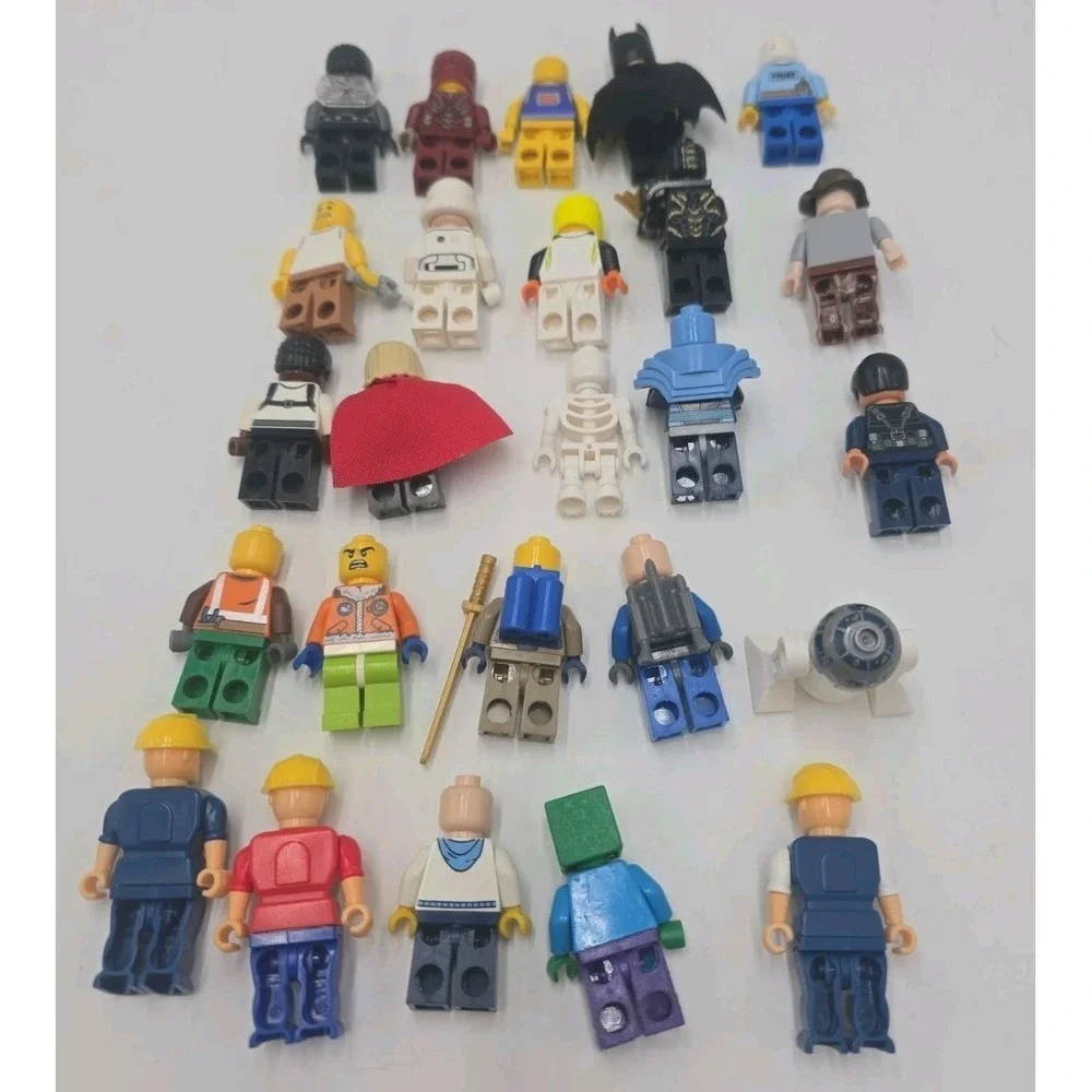 LEGO Minifigures Mixed 30 Batman Marvel Star Wars Minecraft City Figures R2-D2